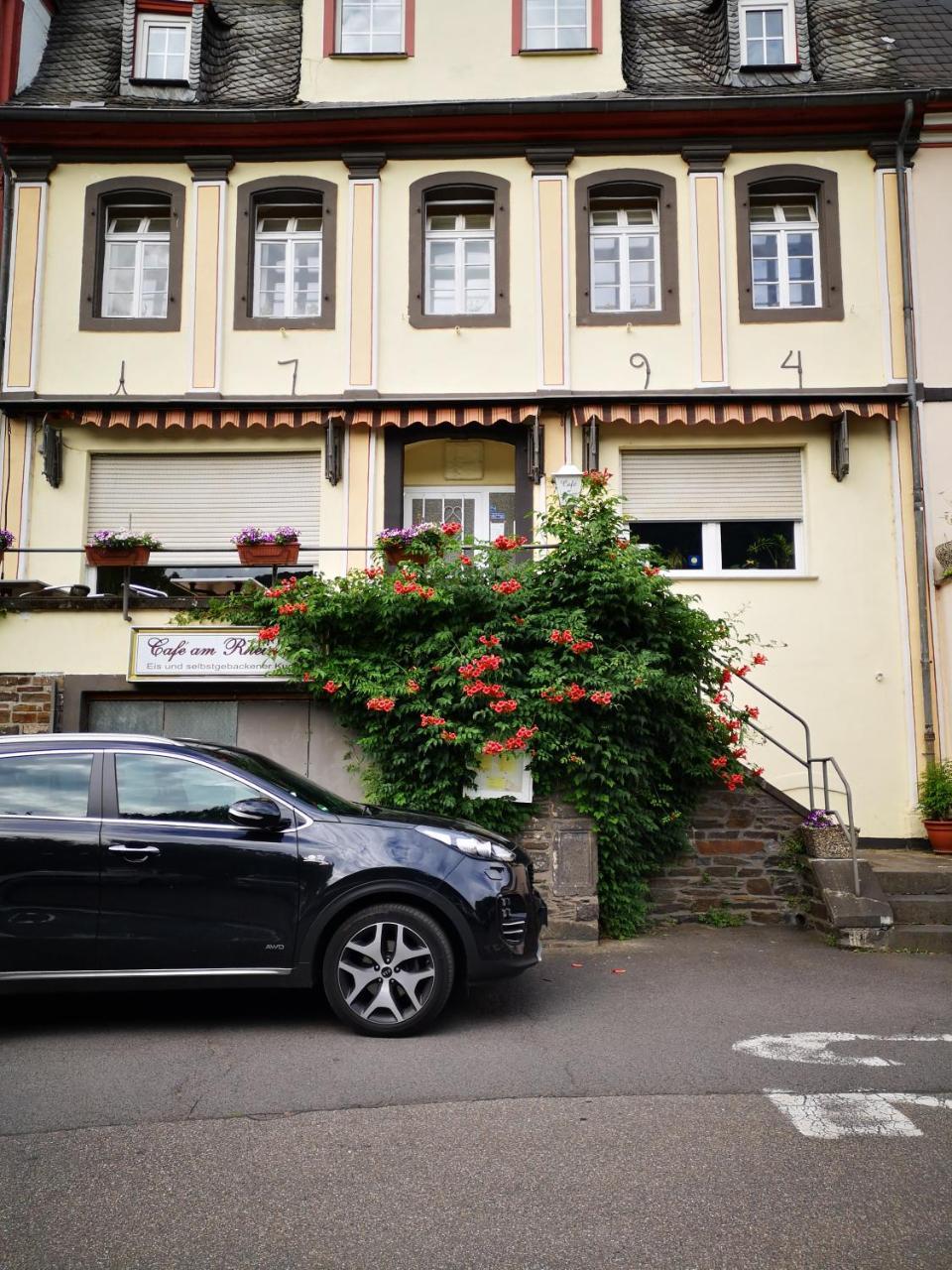 Pension Am Rheinsteig Leutesdorf Exterior foto